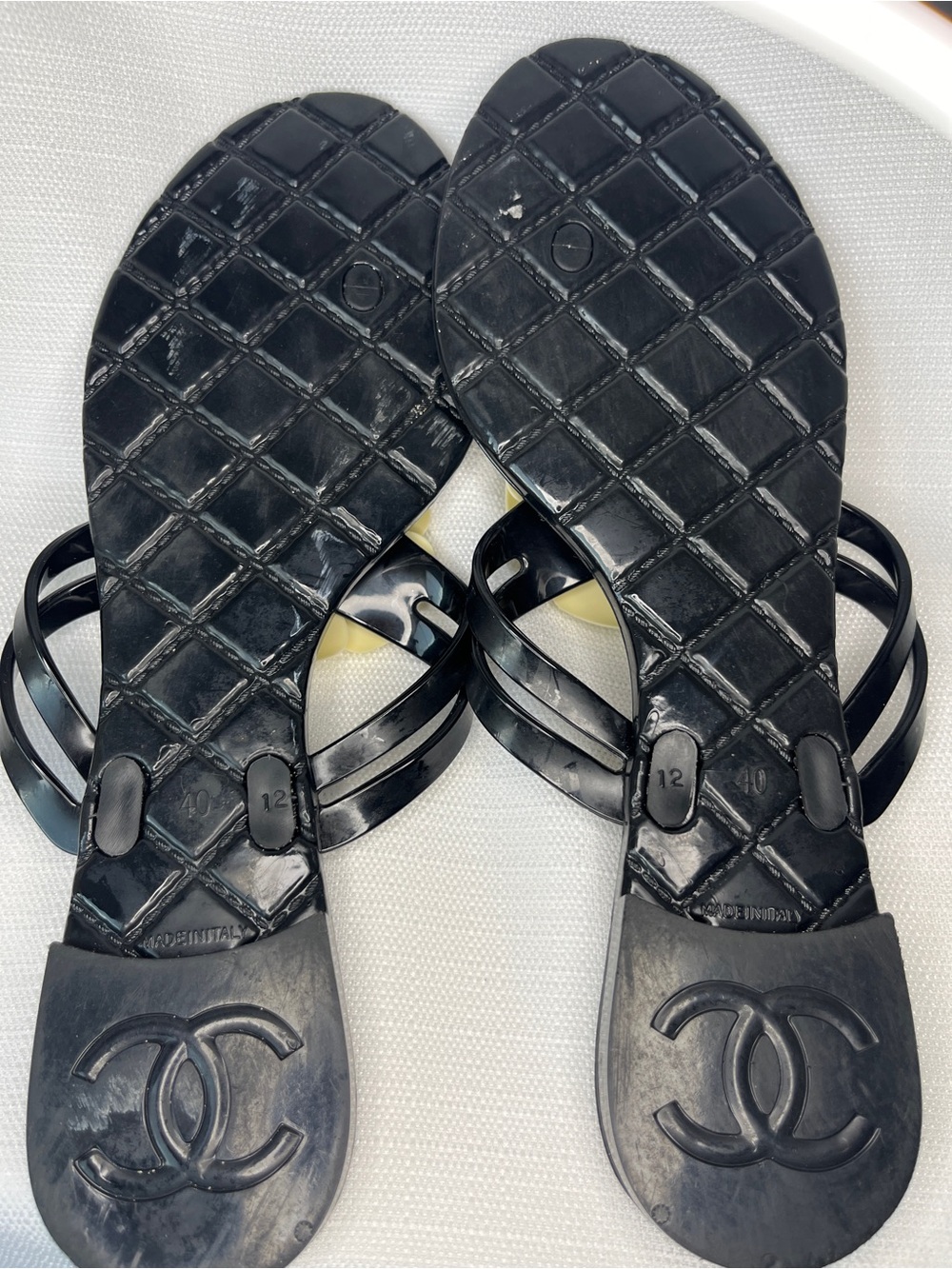 CHANEL Black Jelly Sandals with Cream Camellia Accent - Picture 7 of 7